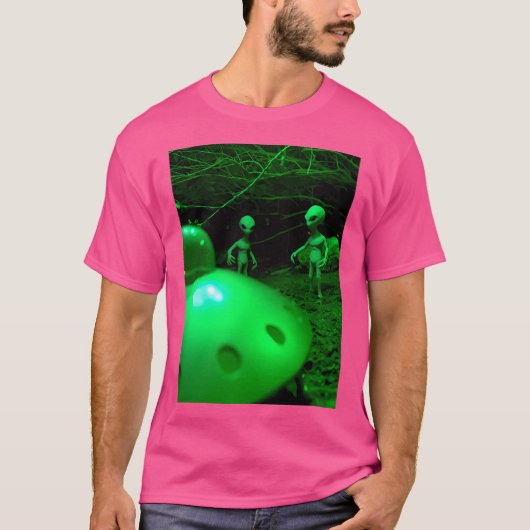 Alien Invasion T-shirt (Voorkant)
