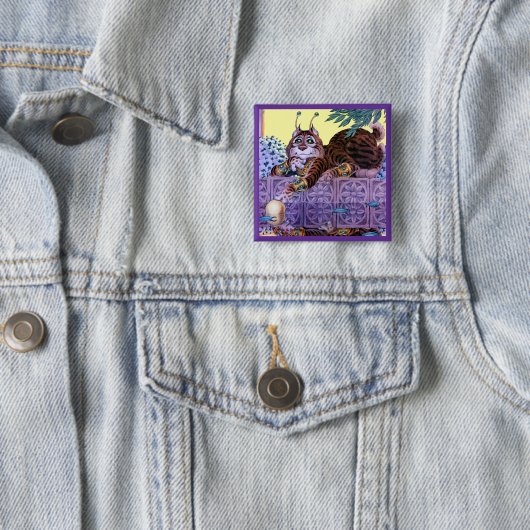 Alien Kat Button (In situ)