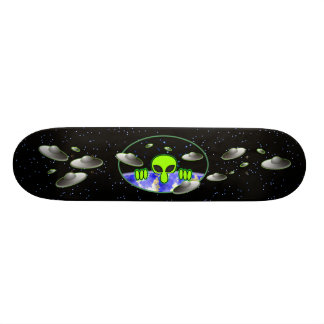 Alien Kilroy Skateboard