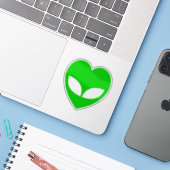 Alien Love Heart Sticker (Laptop met iPhone)