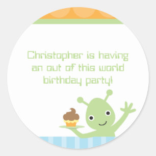 Alien met cupcake boy's verjaardagsfeestje sticker