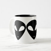 Alien Mok Shot (Voorkant links)