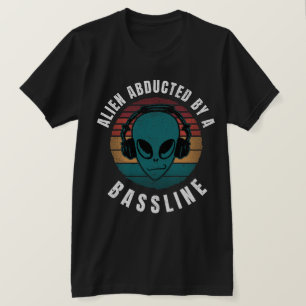 Alien ontvoerd door een baslijn t-shirt