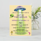 Alien Out of the World Any Age Birthday Kaart (Staand voorkant)