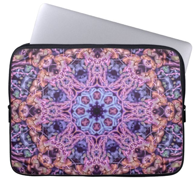 Alien Paarse Psychedelische Kaleidoscopische Manda Laptop Sleeve (Voorkant)