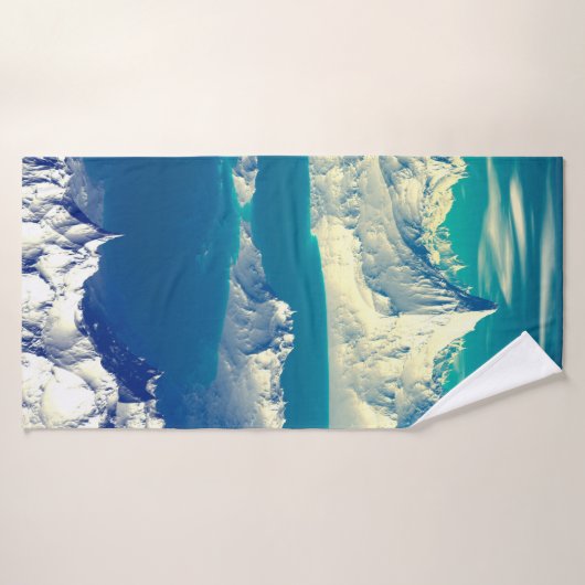 Alien Planet - 3D ed Computer Artwork. Rocks en s Badhanddoek (Badhanddoek)