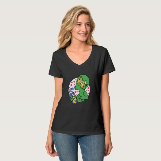 alien space aliens ufo drinking t-shirt (Voorkant volledig)