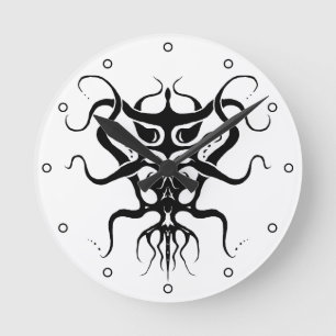 Alien Species Tribal Tattoo Design zwart met Stipp Ronde Klok