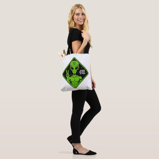 Alien. Tote Bag (Op model)