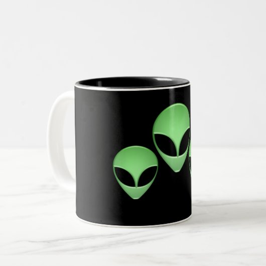 Alien Trio Coffee Mok (Voorkant links)