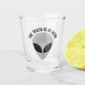 Alien Truth Shot Glas (Voorkant)