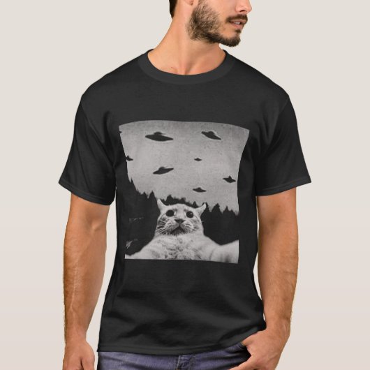 Alien UFO Funny Cat T-shirt (Voorkant)