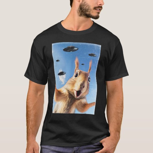 Alien UFO Funny Squirrel Selfie T-shirt (Voorkant)