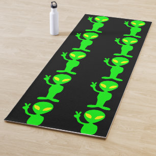 ALIEN UFO LITTLE GREEN MAN YOGA MATS YOGAMAT