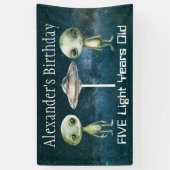 Alien verjaardagsfeestje spandoek (Verticaal)