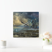 Alien Visiting Earth ontmoet Surfer Vierkante Klok (Huis)