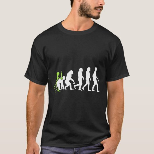 ALIENATIONS Human Evolution Alien Graphic T-shirt (Voorkant)