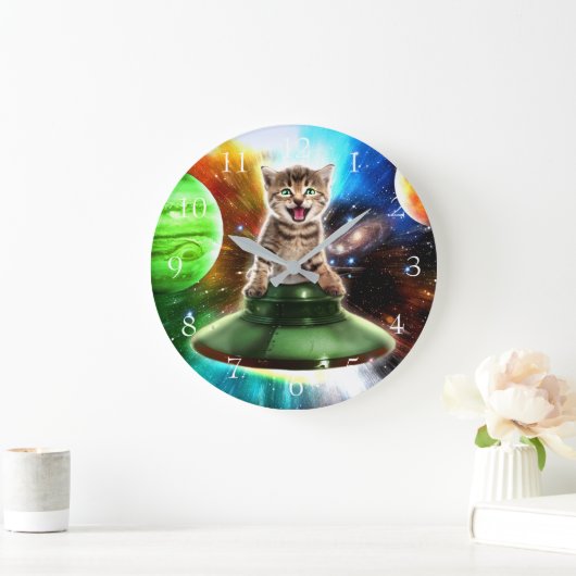 Alienkat in de oufsauer grote klok (Huis)
