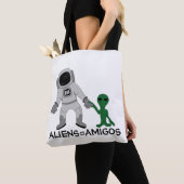Aliens = Amigos, Astronaut & Buitenaards Tote Bag (Dichtbij)
