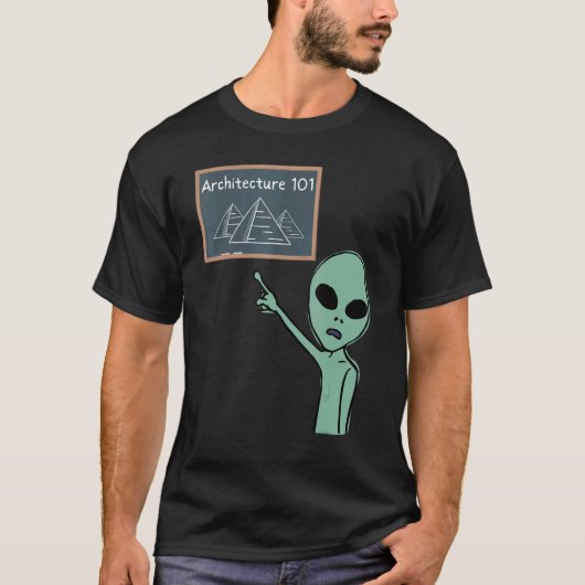 Aliens bouwden de piramides op een krijtbord t-shirt (Voorkant)