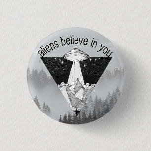 Aliens geloven in jou, bergen en ufo Pin Ronde Button 3,2 Cm
