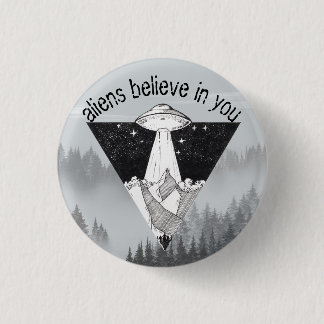 Aliens geloven in jou, bergen en ufo Pin Ronde Button 3,2 Cm
