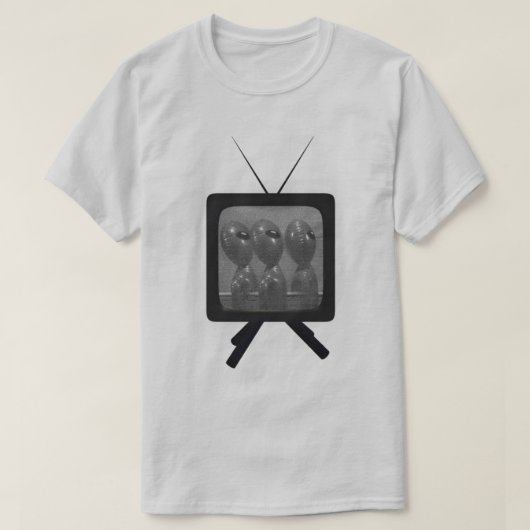 Aliens on TV T-shirt (Design voorkant)