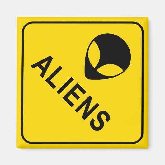 Aliens Yellow and Black Warning Sign Magnet (Voorkant)