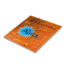 Alina Name en Irish Betekenis met Blue Flower