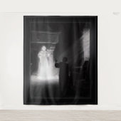 Alix Apparaissant Au Masque door Tony Robert Fleur Wandkleed (Voorkant)