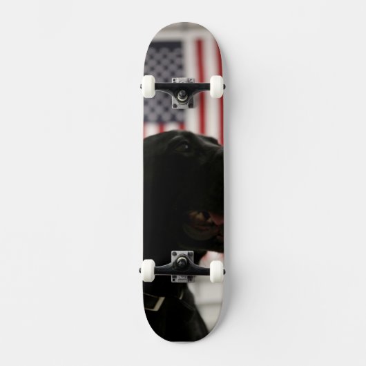 All-American Black Labrador Skateboard (Voorkant)