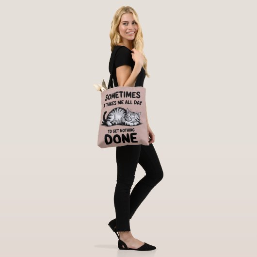 "All Day Doing Nothing" Funny Lazy Cat Tote Bag (Op model)