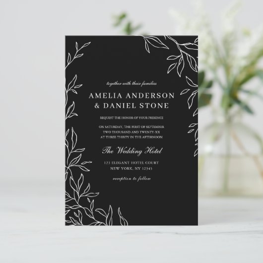 All-in-One Black & White Minimal Leaf Wedding Kaart (Staand voorkant)