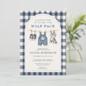 All in One Little Wolf Gingham Baby Shower Kaart (Staand voorkant)