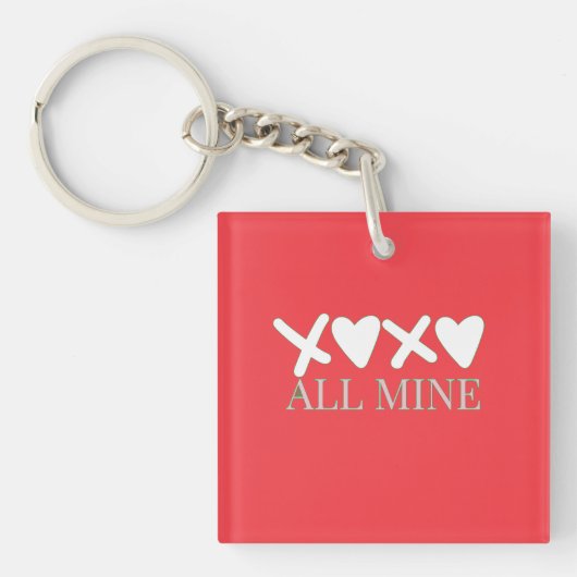 ALL MINE XOXO Valentine Shirt - Minimal Love Desig Sleutelhanger (voorkant)