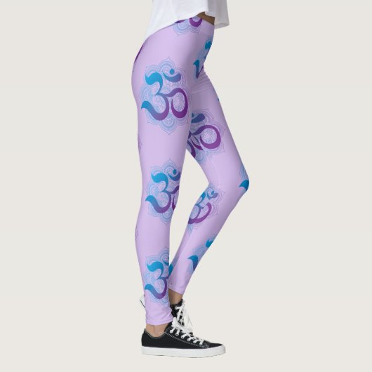 All-over Herhaal Om Mandala - Lavendel Leggings (Rechts)