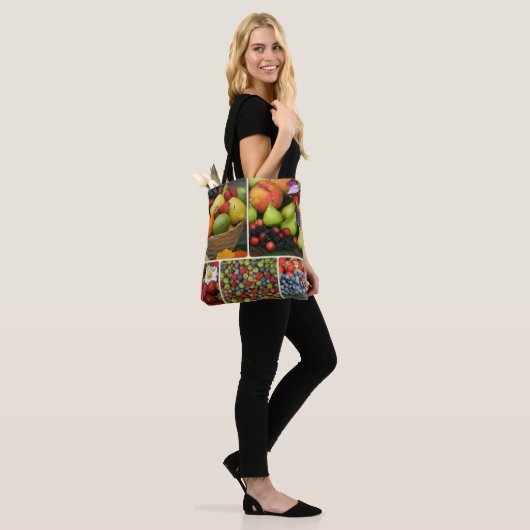 All-Over-Print Canvas tas voor fruitcollage (Op model)