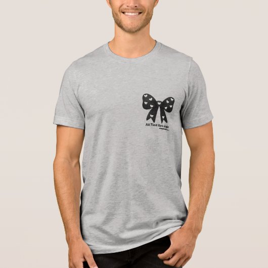 All Tied Up In Style – Chic Minimalist Bow T-Shirt (Voorkant)