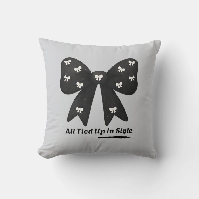 All Tied Up In Style Throw Pillow Kussen (Voorkant)