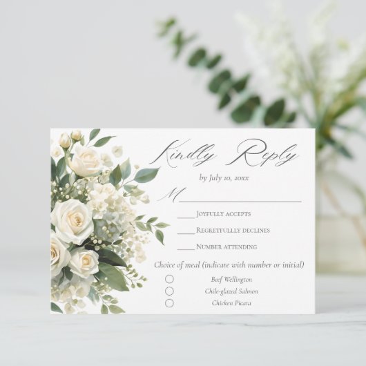 All White Hydrangeas Roses Elegant Floral Wedding RSVP Kaartje (Staand voorkant)