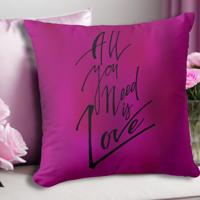 "All You Need Is Love" is een nummer van Romantic  Kussen ("All You Need Is Love" Romantic Pink Throw Pillow)
