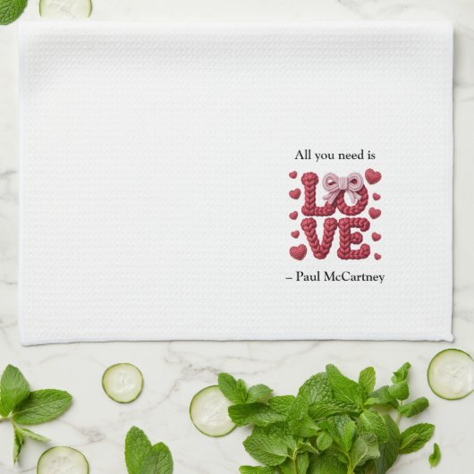 All You Need is Love Quote Theedoek (Gevouwen)