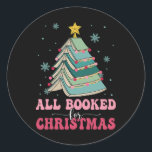 Alle boeken voor Christmas Pine Tree Funny Xmas Ronde Sticker<br><div class="desc">Alle boeken voor Christmas Pine Tree Funny Xmas</div>