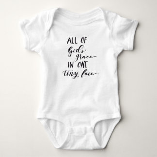 Alle genade van God in één klein Baby Shirt