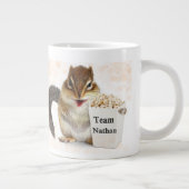 Alle hagel de Alpha Squirrel Jumbo Mok (Rechts)