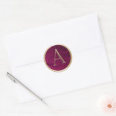 ALLE INITIALEN Gold Monogram op Raspberry Pink Ronde Sticker (Envelop)