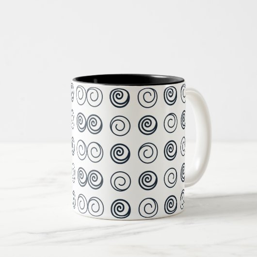 Alle kaneel rollen tweekleurige koffiemok (Voorkant rechts)