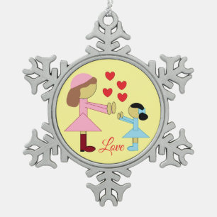 Alle kinderen hebben liefde nodig: lichtgeel tin sneeuwvlok ornament
