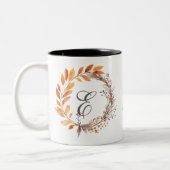 Alle letters Modern Boho Foliage Monogram Herfst Tweekleurige Koffiemok (Links)