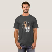 Alle Pawts Welkom +QTIFS logo Basic Donker T-shirt (Voorkant volledig)